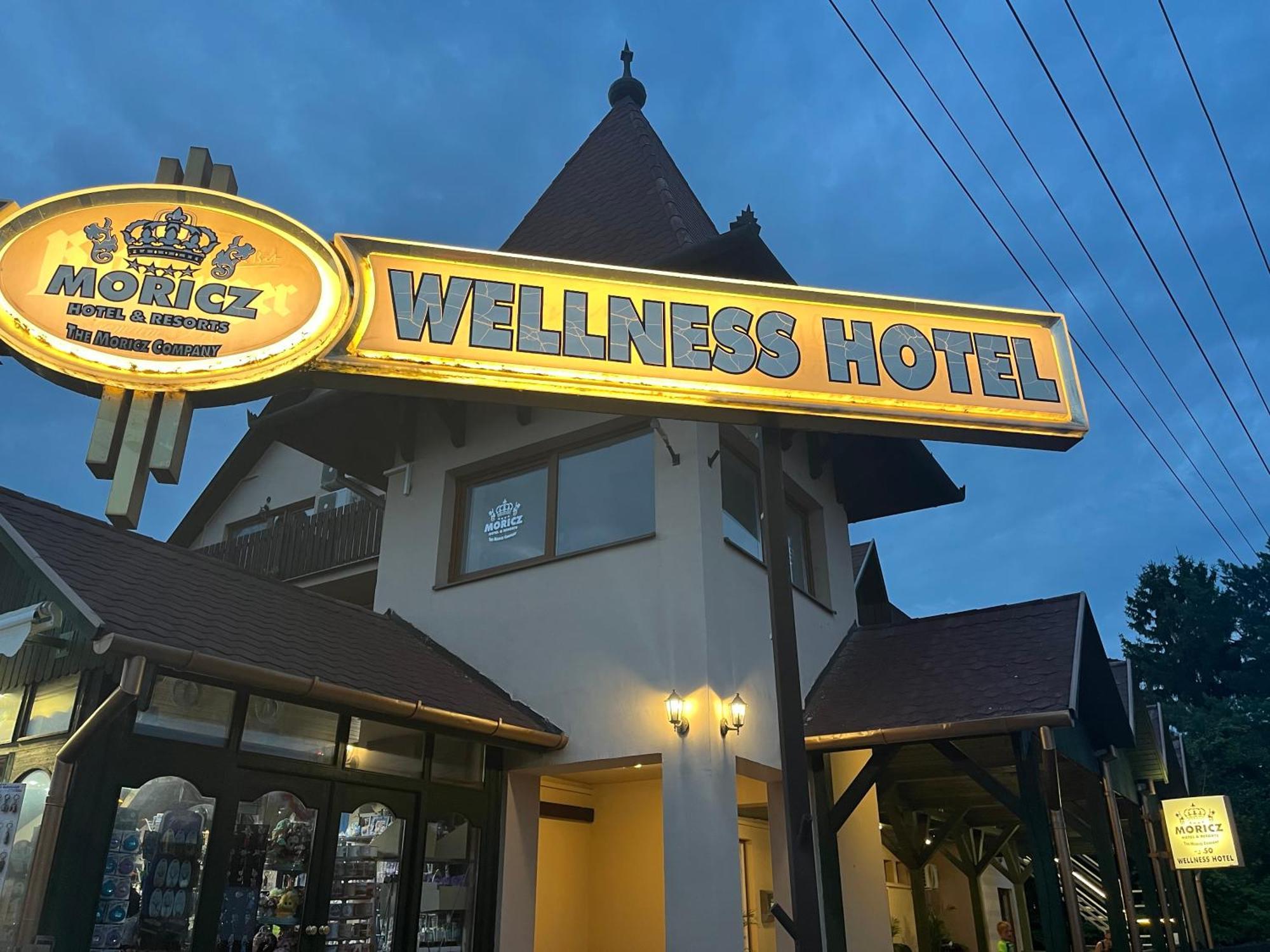 Fenyves Hotel 발라톤페니베스 외부 사진